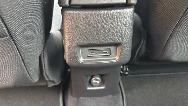 Citroen C3 83kW Plus 44kWh 5dr Auto Electric Hatchback